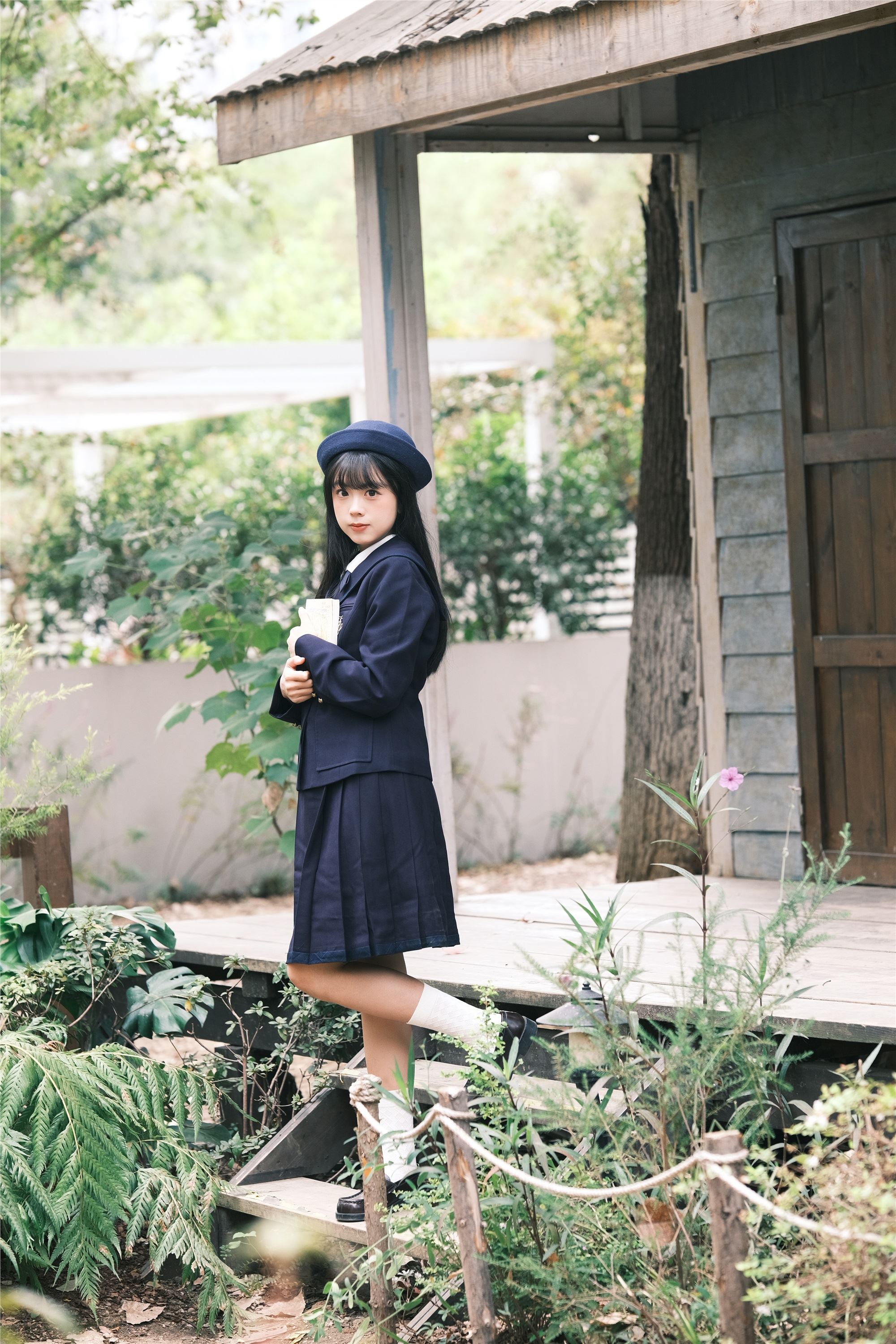 YITUYU艺图语 2025.02.06 木屋小记 一只暖暖